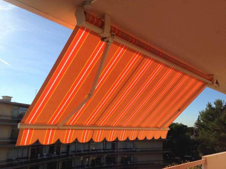 Store banne classique Nogent-sur-Marne