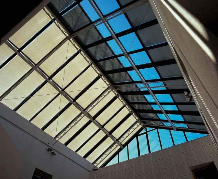 Store veranda pour protection solaire Nogent-sur-Marne 