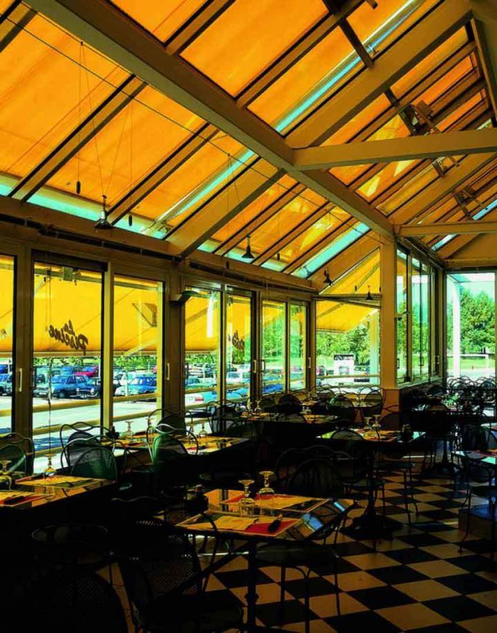 Store veranda pour protection solaire Nogent-sur-Marne 