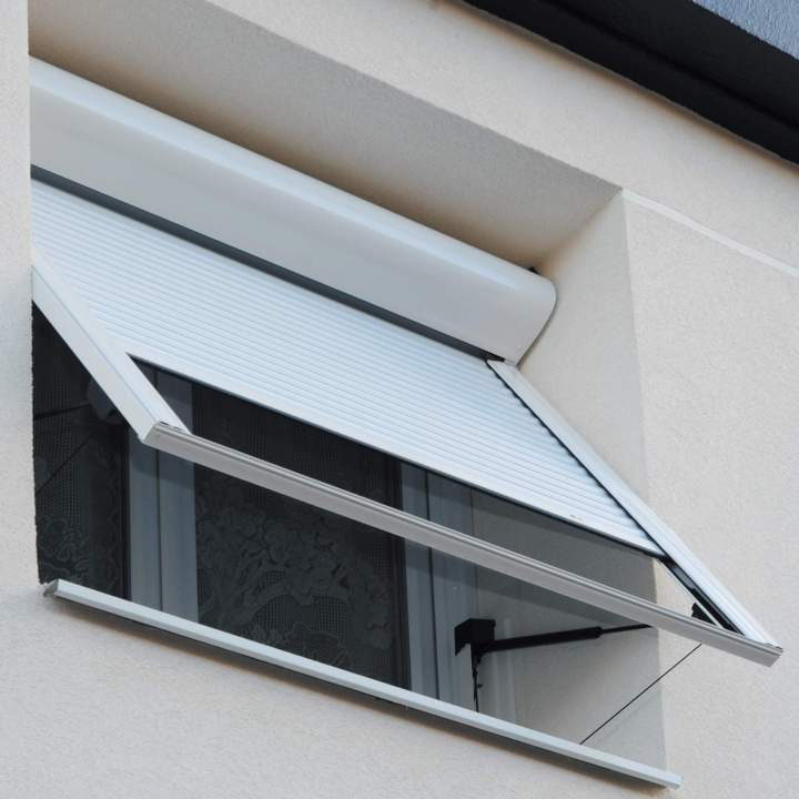 Volet roulant radio-commandé dôté d'une protection solaire performante Nogent-sur-Marne